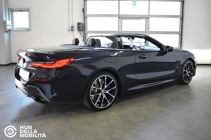 BMW M850i xDrive Cabrio